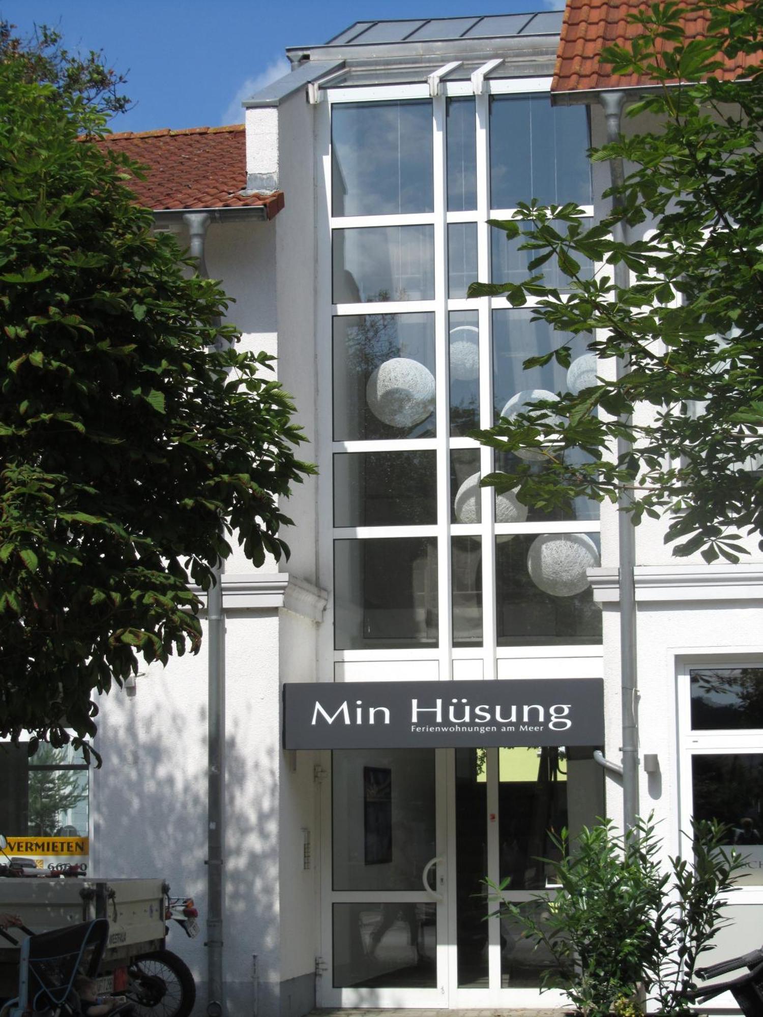 Min Huesung By Rujana Apartment Binz Exterior photo